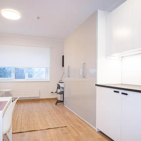 Spacious Mustamaee - Free Parking Apartment Tallinn