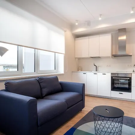 Spacious Mustamaee - Free Parking Appartement