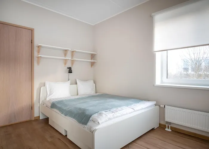 Апартаменты Spacious Mustamaee - Free Parking Таллин