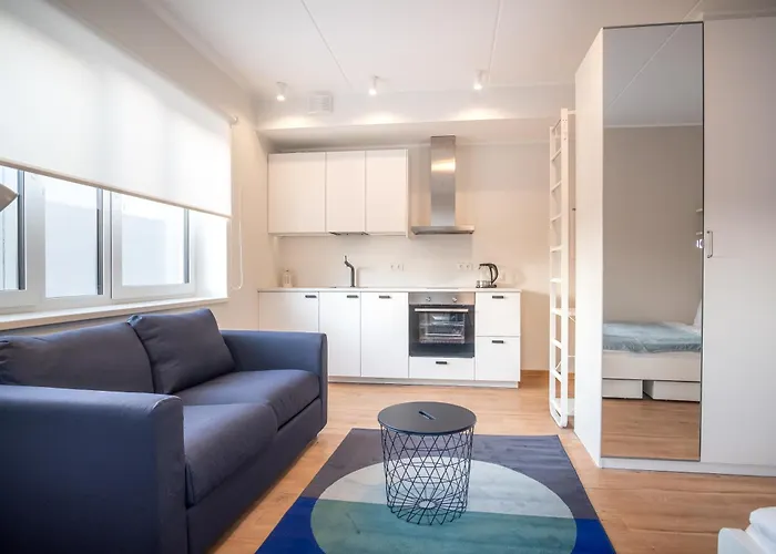 Апартаменты Spacious Mustamaee - Free Parking