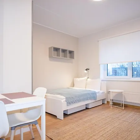 公寓 Mustamaee Next To Shops & Cinema - Free Parking *