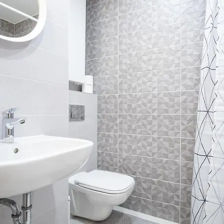 Spacious Mustamaee - Free Parking *