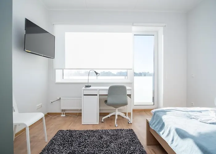 Spacious Mustamaee - Free Parking Apartament